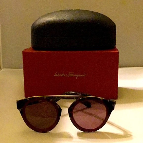 Salvatore Ferragamo Accessories - COPY - SALVATORE FERRAGAMO SUNGLASSES.